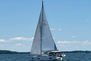 Wave Dancer 38ft Bavaria Yacht For Sale