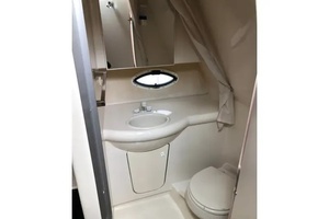 2006 Bayliner 325 34ft Bayliner Yacht For Sale