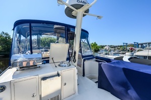2009 Mainship Expedition 40 thumbnail 17
