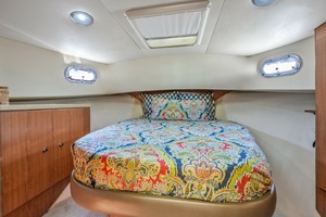 2009 Mainship Expedition 40 thumbnail 39