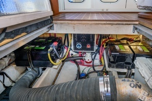 2009 Mainship Expedition 40 thumbnail 29
