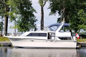 1989 Chris Craft Catalina 381 38ft Chris Craft Yacht For Sale