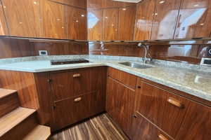 SEA SUITE