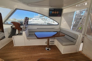 2018 Viking 48 Sport Tower thumbnail 17