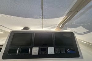 2018 Viking 48 Sport Tower thumbnail 11