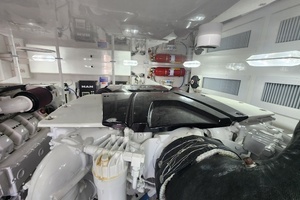 2018 Viking 48 Sport Tower thumbnail 53