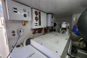 2018 Viking 48 Sport Tower thumbnail 52