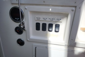 2018 Viking 48 Sport Tower thumbnail 48