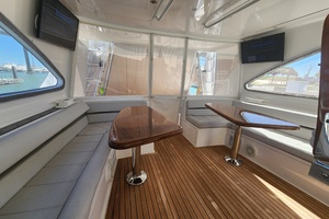 SEA SUITE