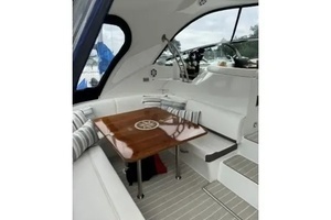 2008 Cruisers 460 Express thumbnail 3