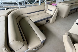 24ft Sweetwater Yacht For Sale