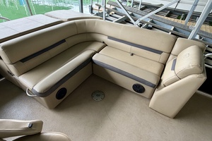 24ft Sweetwater Yacht For Sale