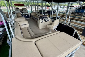 24ft Sweetwater Yacht For Sale