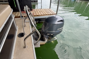 24ft Sweetwater Yacht For Sale