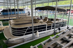 24ft Sweetwater Yacht For Sale