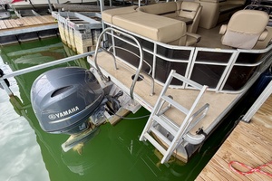 24ft Sweetwater Yacht For Sale