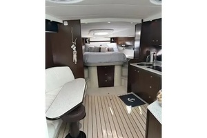 2011 Cruisers Sports Coupe 420 42ft Cruisers Yacht For Sale