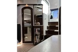 2011 Cruisers Sports Coupe 420 42ft Cruisers Yacht For Sale
