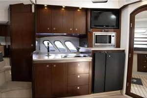 2011 Cruisers Sports Coupe 420 42ft Cruisers Yacht For Sale