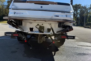 24ft Mastercraft Yacht For Sale