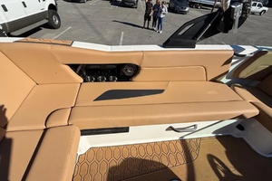 24ft Mastercraft Yacht For Sale