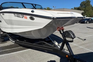 24ft Mastercraft Yacht For Sale
