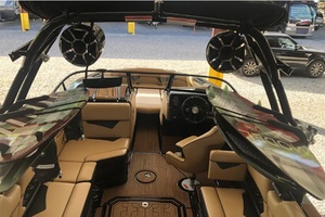 24ft Moomba Yacht For Sale