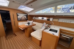 2011 Jeanneau 50 Deck Saloon thumbnail 15
