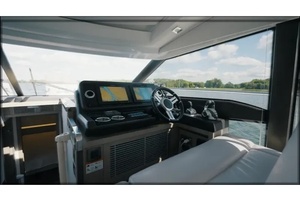 2018 PRESTIGE YACHTS 520S