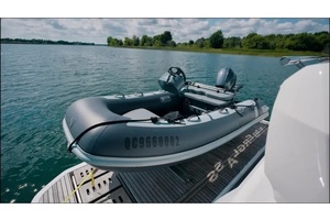 2018 PRESTIGE YACHTS 520S