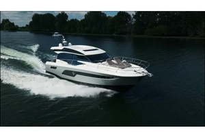 2018 PRESTIGE YACHTS 520S
