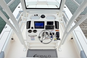 24ft Robalo Yacht For Sale