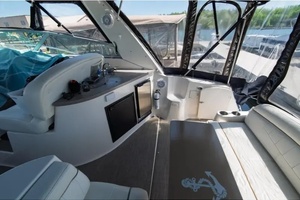 2003 Rinker Fieste Vee 342 34ft Rinker Yacht For Sale