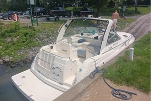 2004 Rinker 312 Fiesta Vee 312 32ft Rinker Yacht For Sale