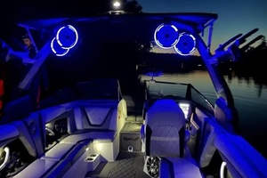 2017 Tige Boats RZX3 23ft Tige Yacht For Sale
