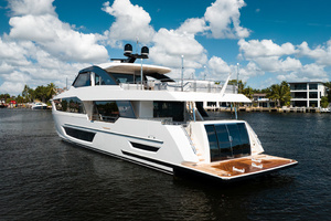 88FT (26.82M) OCEAN ALEXANDER Worth Avenue Yachts