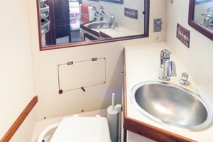 One Love 41ft Catalina Morgan Yacht For Sale