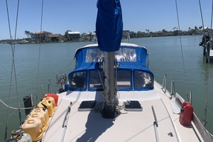 One Love 41ft Catalina Morgan Yacht For Sale
