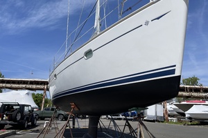 35ft Jeanneau Yacht For Sale