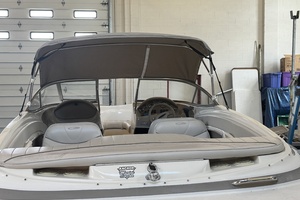 18ft Maxum Yacht For Sale