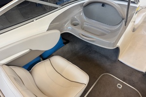 18ft Maxum Yacht For Sale