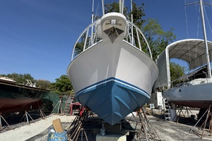 Mo Mo I 31ft Bertram Yacht For Sale