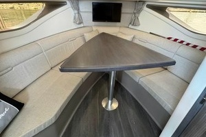 2021 Sea Ray Sundancer 320 Outboard thumbnail 24