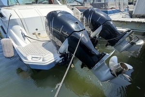 32ft Sea Ray Yacht For Sale