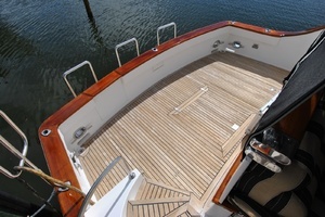 2002 Grand Alaskan Raised Pilothouse thumbnail 5