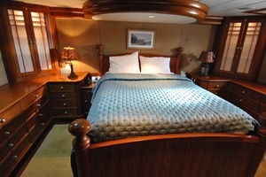 2002 Grand Alaskan Raised Pilothouse thumbnail 26