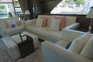 2014 Fairline Squadron thumbnail 16