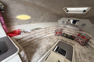 26ft Rinker Yacht For Sale