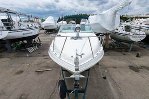 26ft Rinker Yacht For Sale