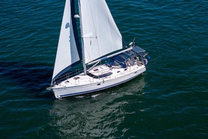 Fre Moment  45ft Hunter Yacht For Sale